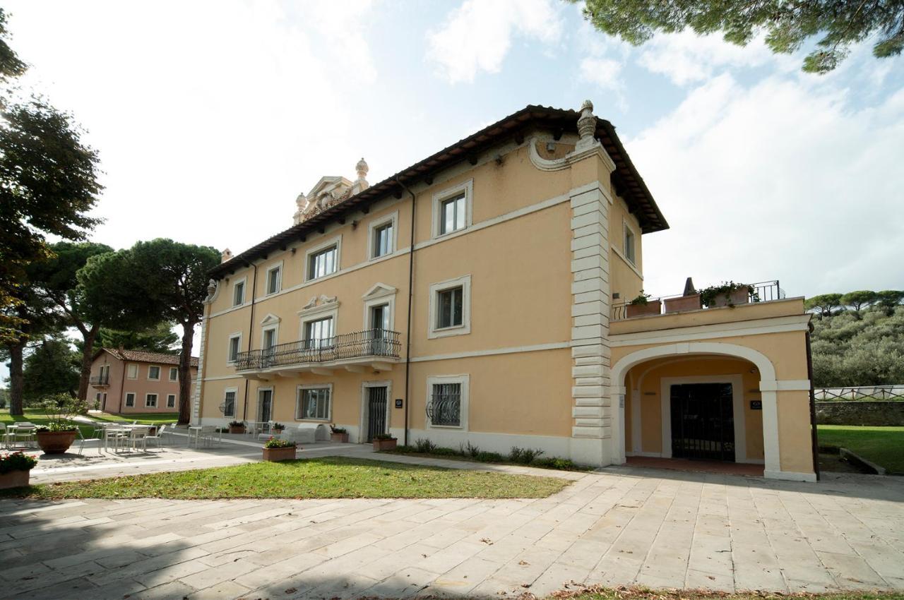 Isola Polvese Resort Castiglione del Lago Exterior photo